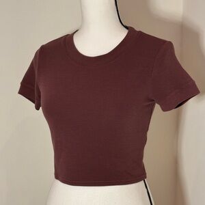 ALO Yoga Maroon Ribbed Crop Top